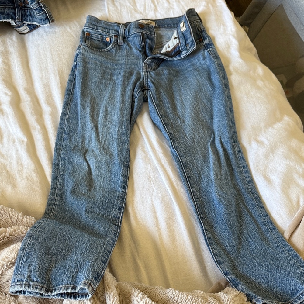 Madewell Light Blue Straight Leg Jeans